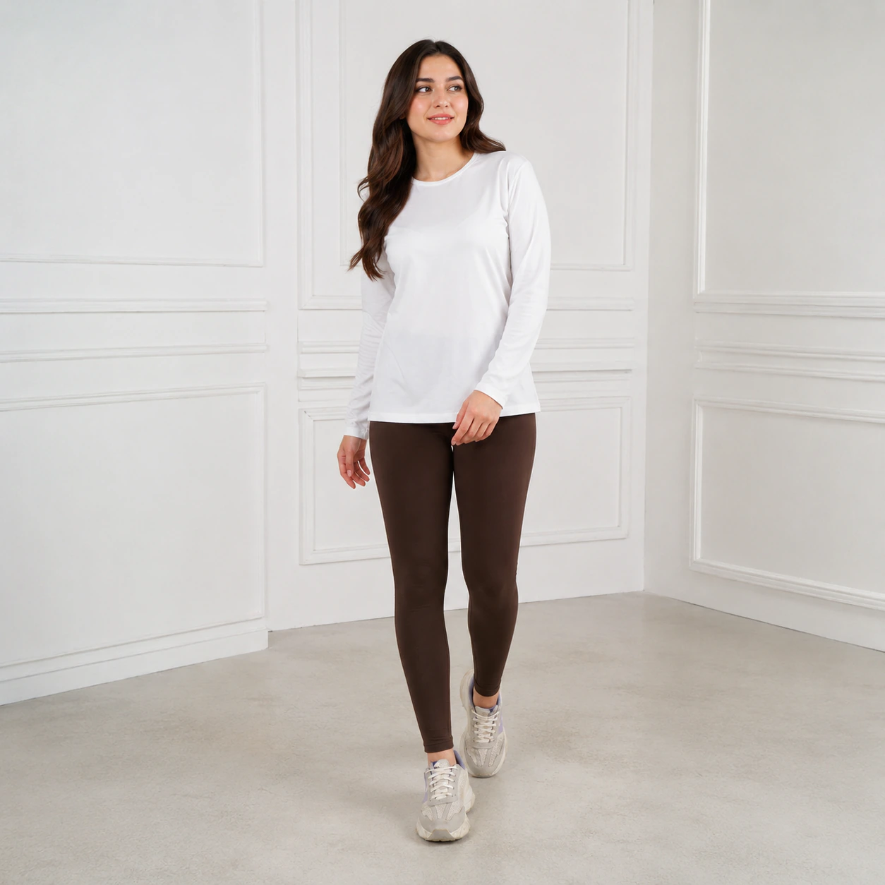 Maru Women’s Basic Long Sleeve Top gallery image 3
